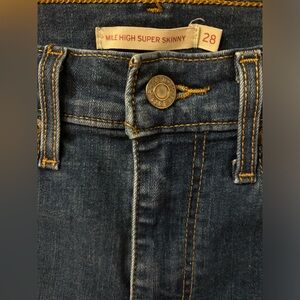 Levi’s Mile High Super Skinny Jeans